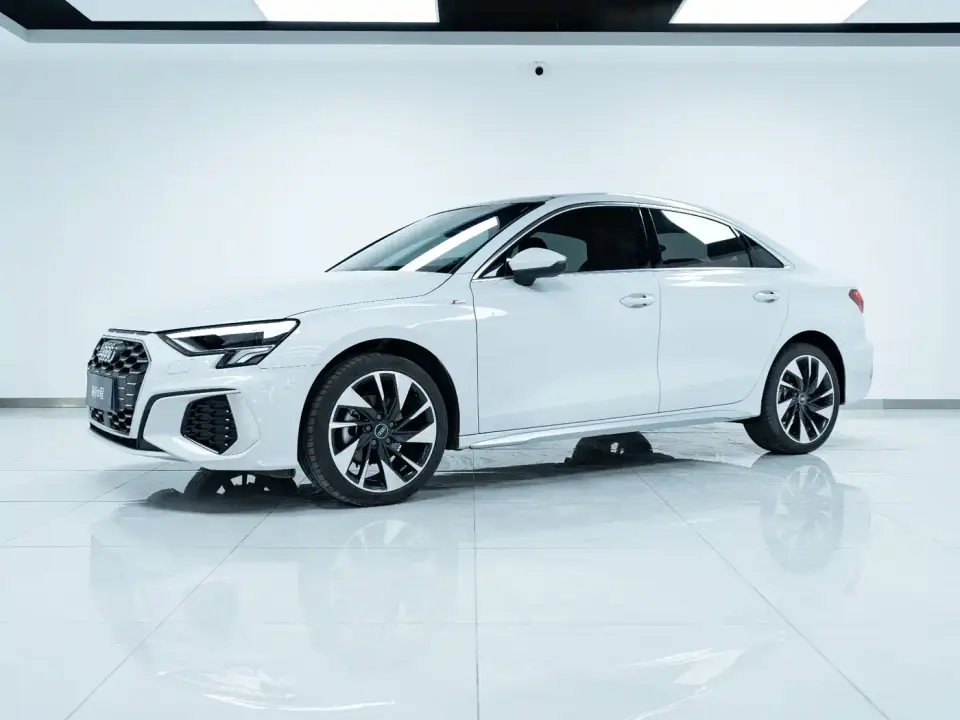 Audi A3 Model A3L Limousine 35 TFSI Fashion Sport 2024