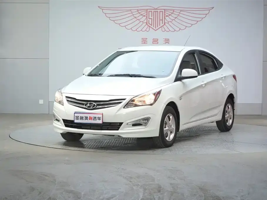 Hyundai Verna 1.4L Automatic Fashion GS 2019