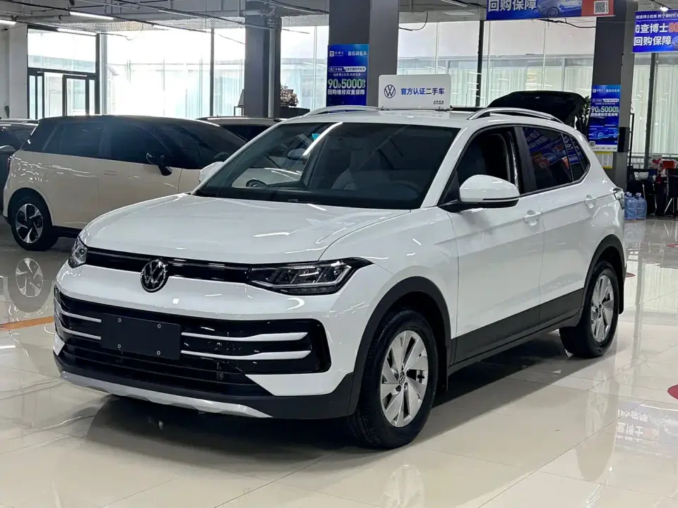 Volkswagen Tharu Model Rising Star 1.5L Advance Edition 2024