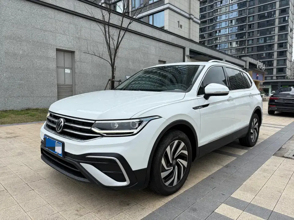 Volkswagen Tiguan L 300TSI Automatic 2WD Smart Enjoyment Edition 2023