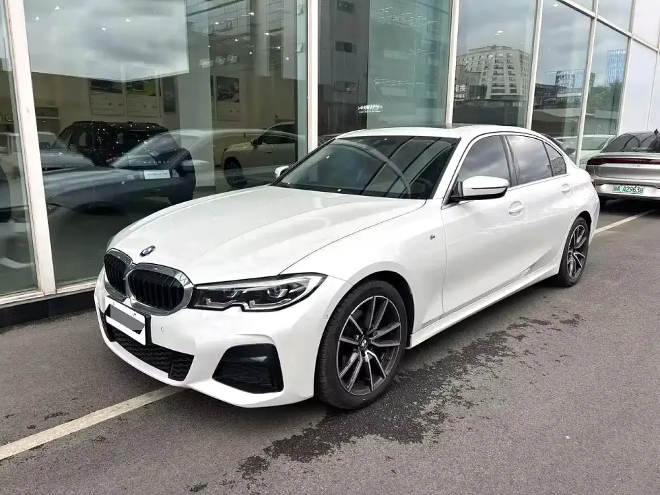 BMW 3 Series 325Li M Sport Package 2021