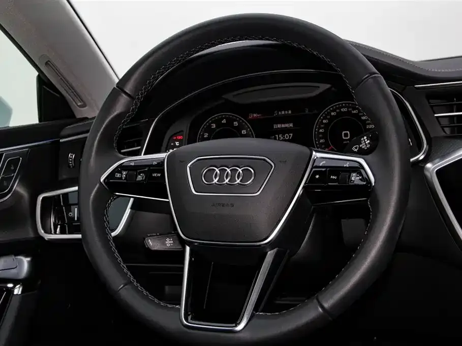 Audi A7 45 TFSI Premium Selection 2025 — фото 15