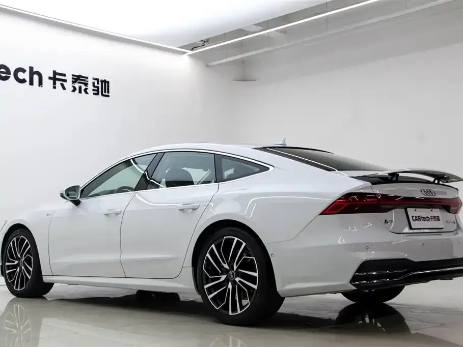 Audi A7 45 TFSI Premium Selection 2025 — фото 5
