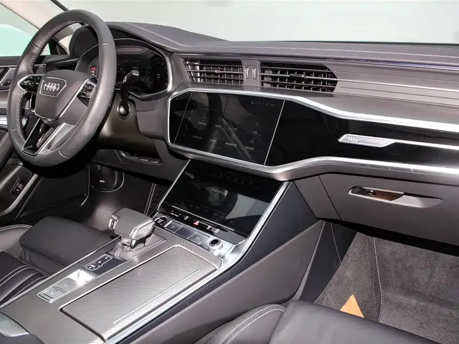 Audi A7 45 TFSI Premium Selection 2025 — фото 10