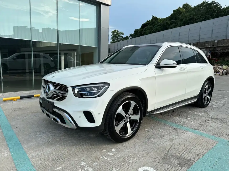 Mercedes-Benz GLC-Class Model GLC 260 L 4MATIC Dynamic Edition 2022