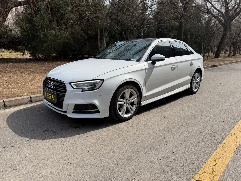 Audi A3 30th Anniversary Limousine 35 TFSI Fashion 2019