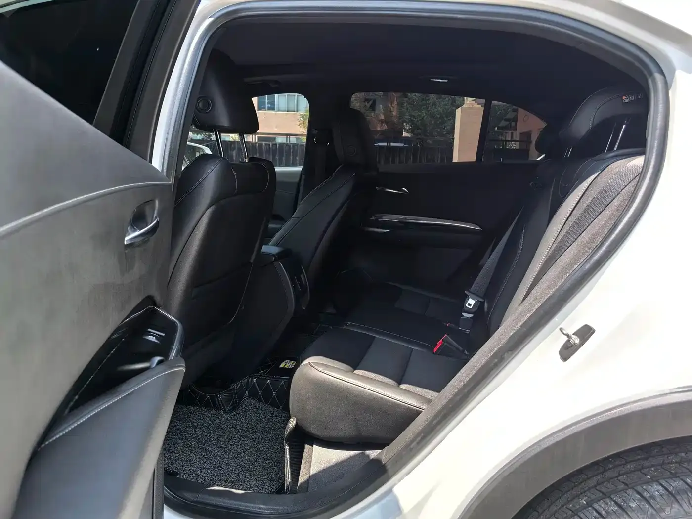 Cadillac XT4 Model 28T 2WD Technology 2019 — фото 6