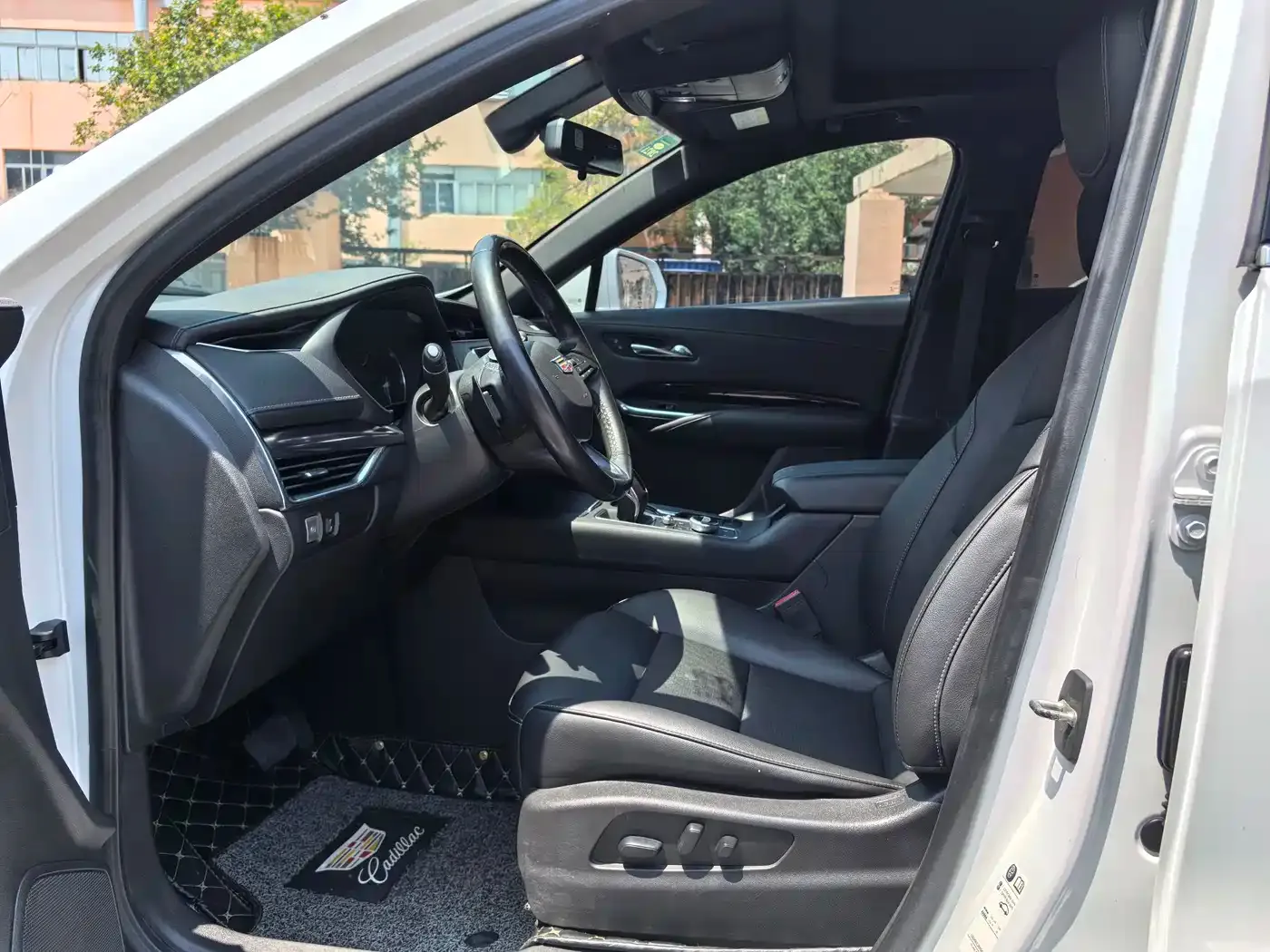 Cadillac XT4 Model 28T 2WD Technology 2019 — фото 4