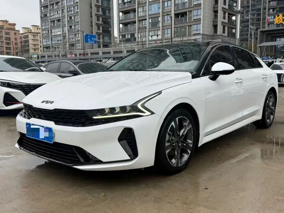 Kia K5 270T CVVD Luxury Edition 2022