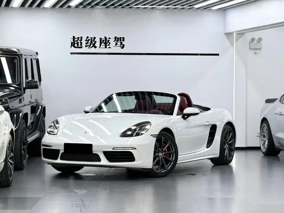 Porsche 718 Boxster 2.0T 2022