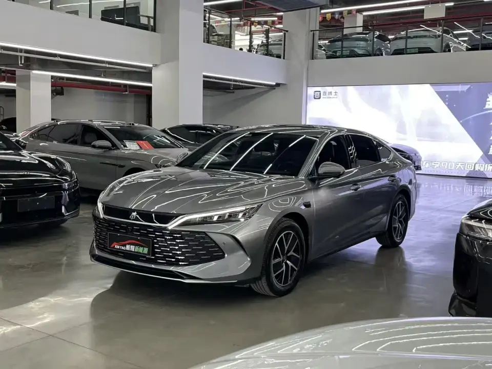 BYD Qin L DM-i Smart Drive Edition 120KM Surpassing 2025