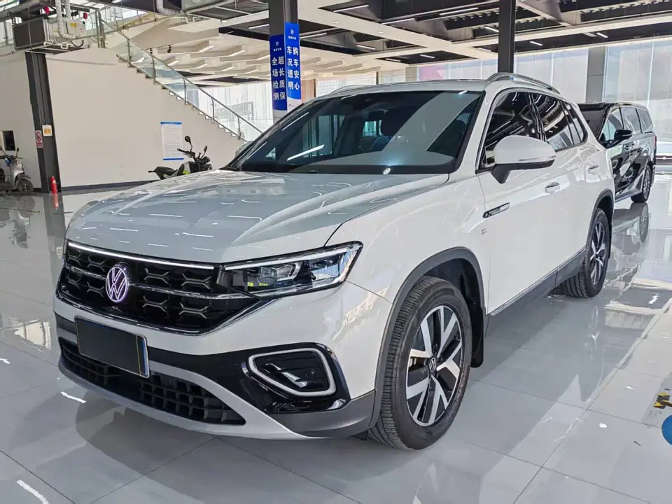 Volkswagen Tayron 330TSI 2WD Luxury Plus Advanced 2024
