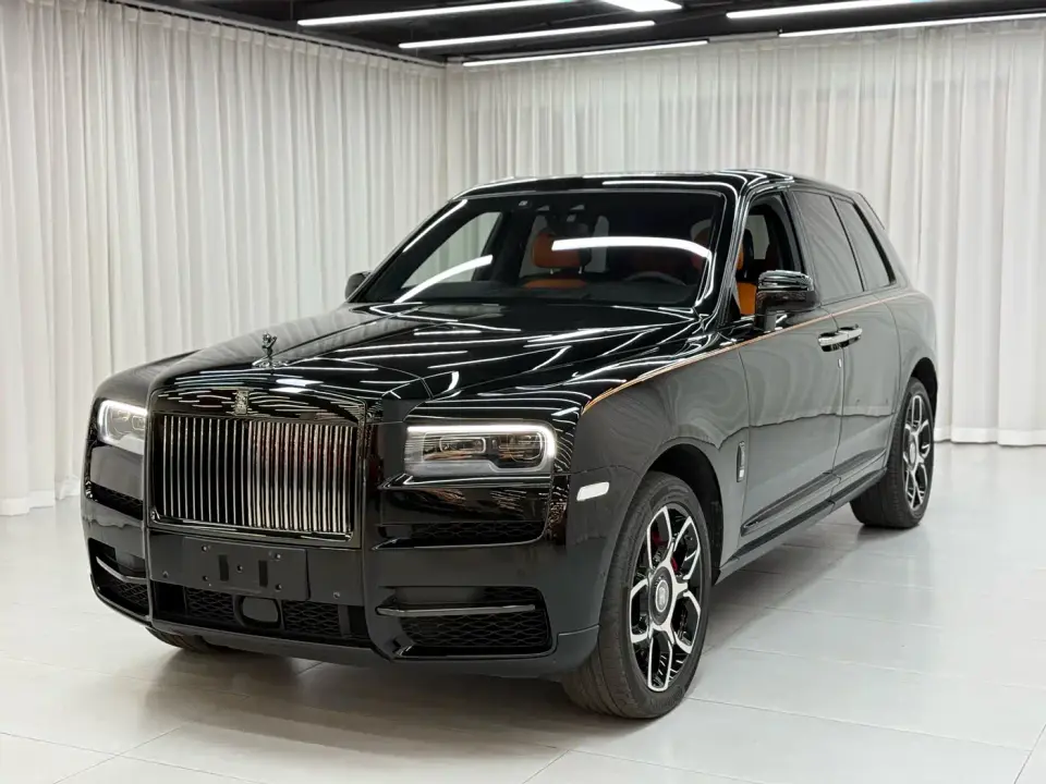 Rolls-Royce Cullinan Black Badge 2023