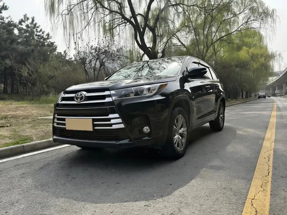Toyota Highlander 2.0T AWD Elite 7-Seater 2022