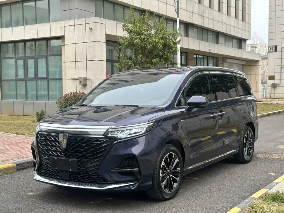 Roewe iMAX8 400TGI Gathering Edition 2022
