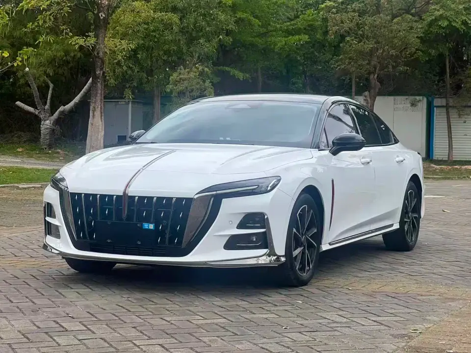 Hongqi H6 Model 2.0T Beauty Edition 2025