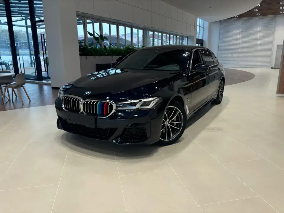 BMW 5 Series New Energy 535Le M Sport Package 2021