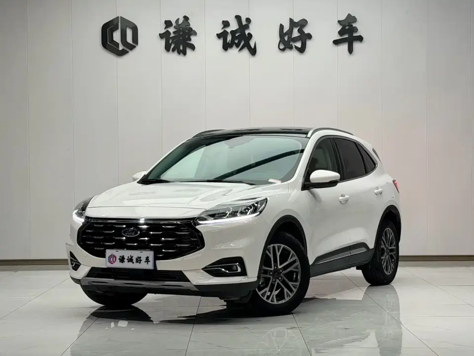 Ford Escape EcoBoost 245 AWD Premium Edition 2020