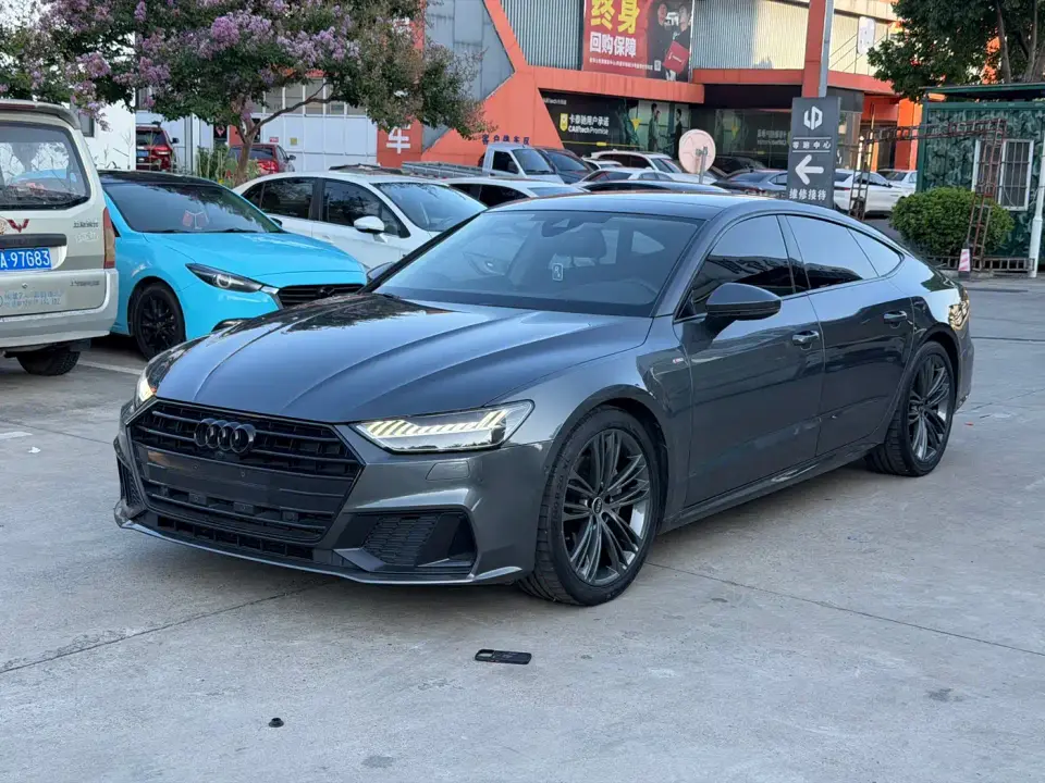 Audi A7 Model 45 TFSI Premium Selection Edition 2023