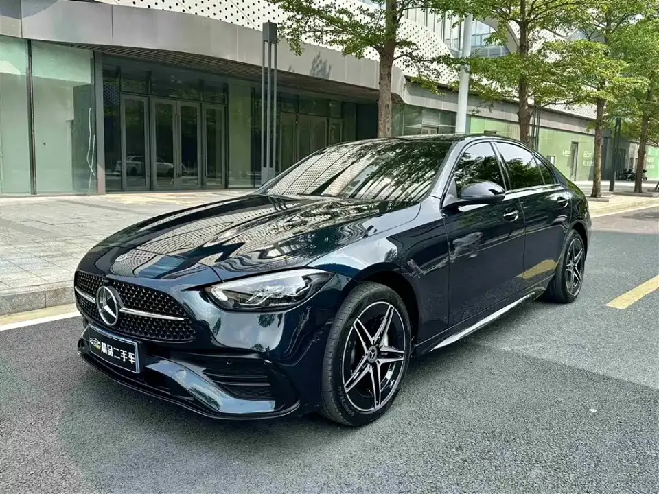 Mercedes-Benz C-Class C 260 L Night Edition Sport 2024
