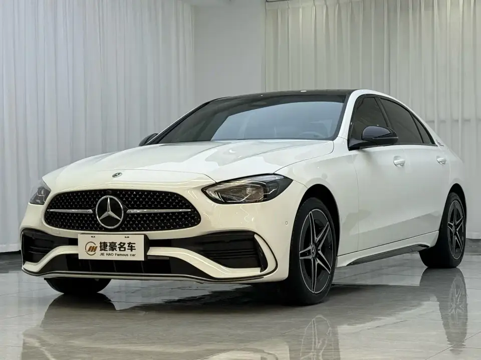 Mercedes-Benz C-Class Second Facelift C 260 L Night Edition Sport 2024