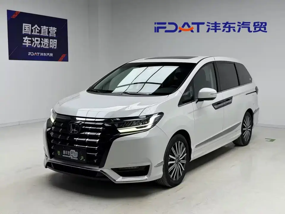 Honda Elysion 2.0L e:HEV Luxury First Edition 2022
