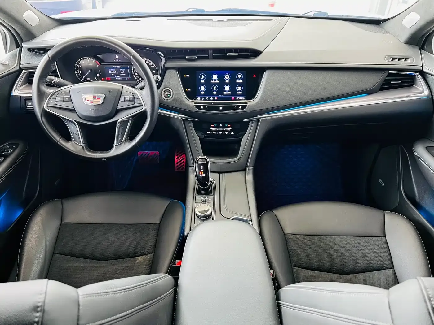 Cadillac XT5 28T Technology Model 2019 — фото 18