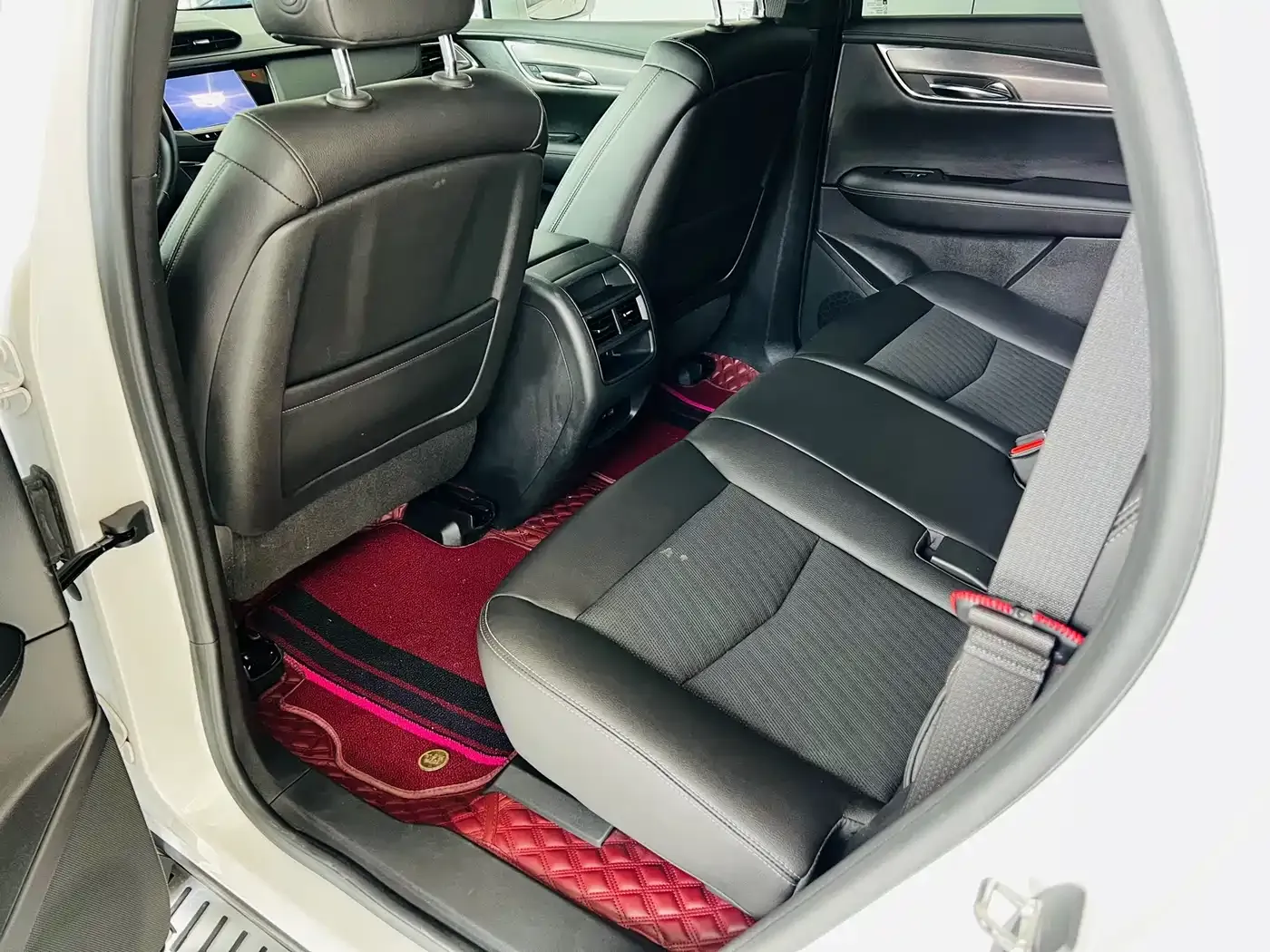 Cadillac XT5 28T Technology Model 2019 — фото 10