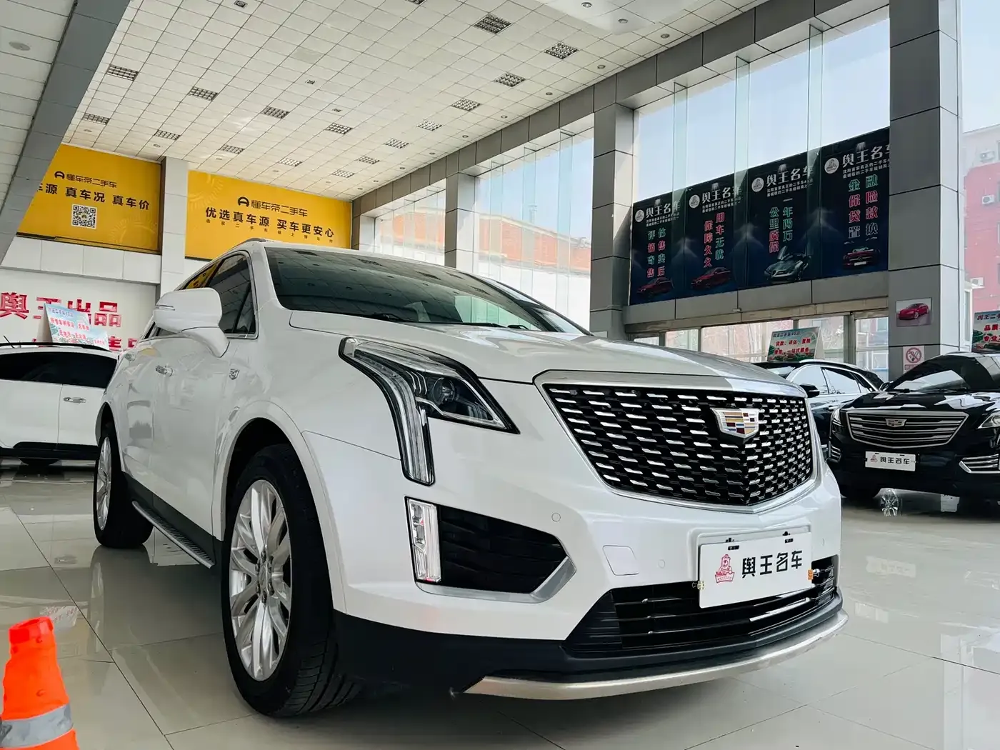 Cadillac XT5 28T Technology Model 2019 — фото 2