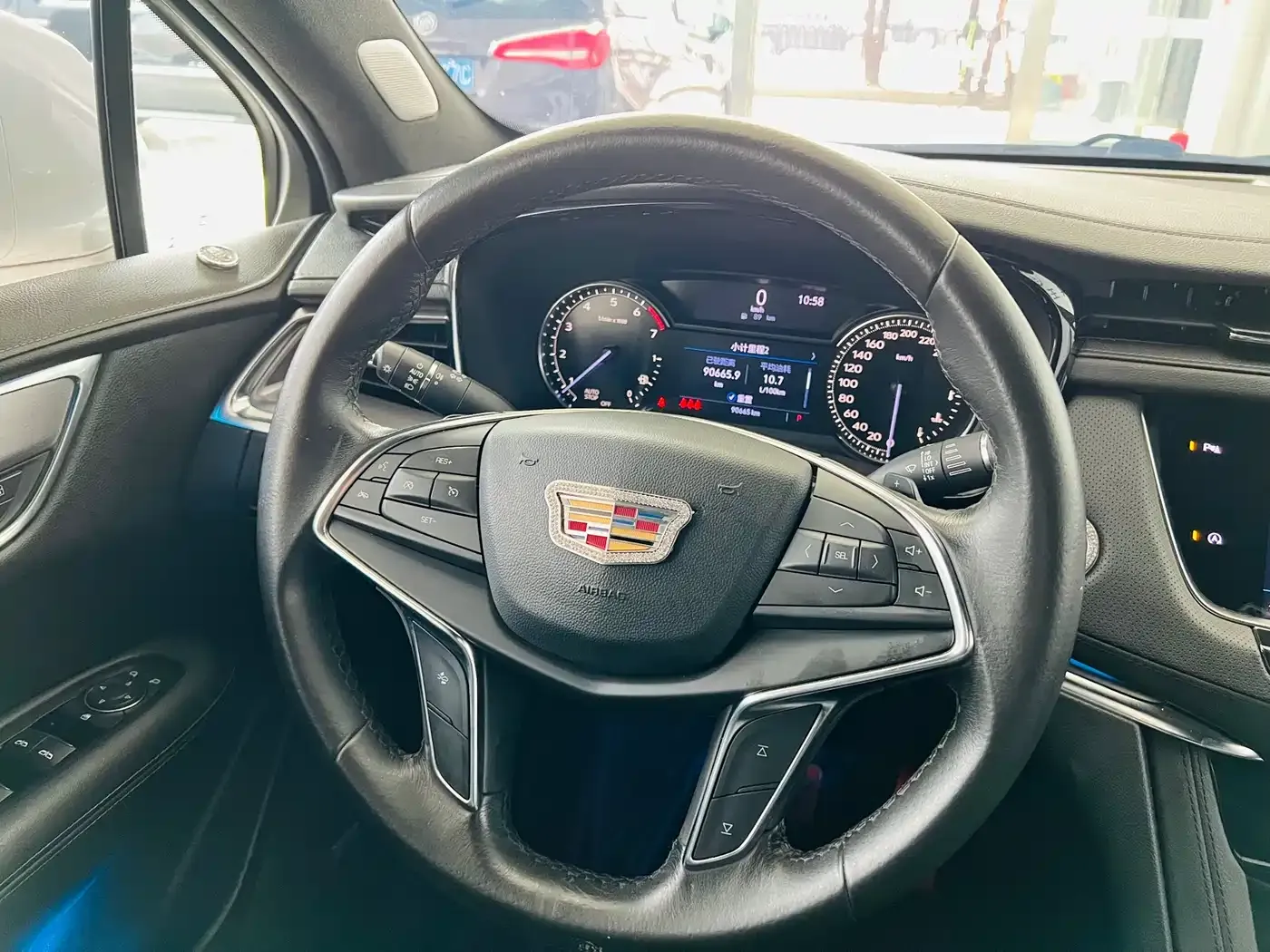 Cadillac XT5 28T Technology Model 2019 — фото 17