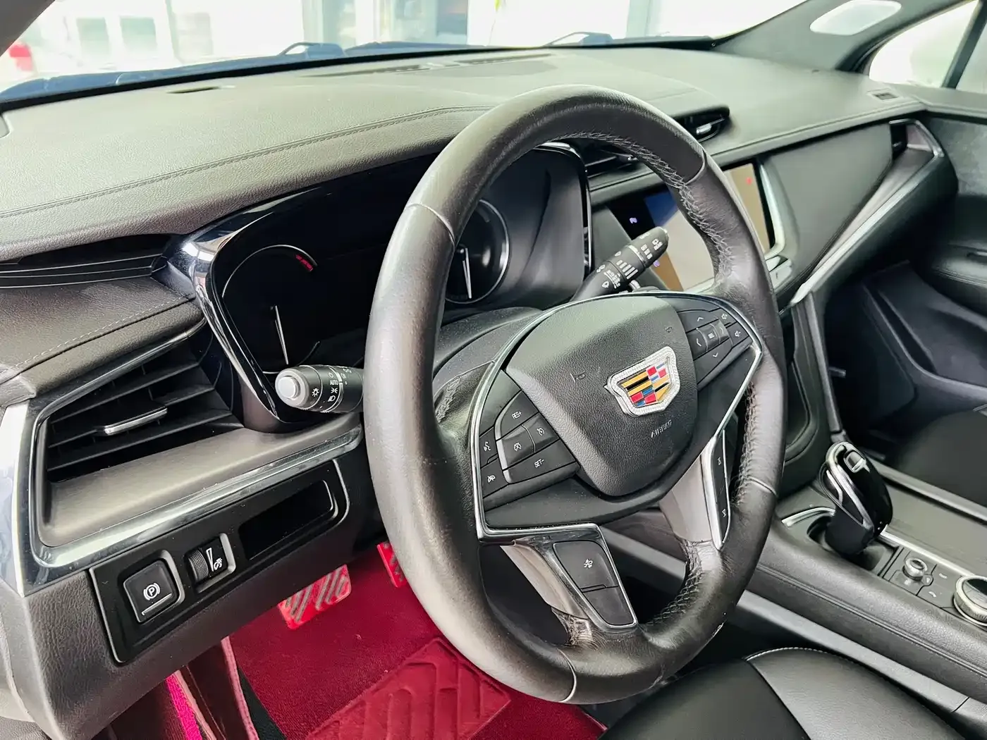 Cadillac XT5 28T Technology Model 2019 — фото 8