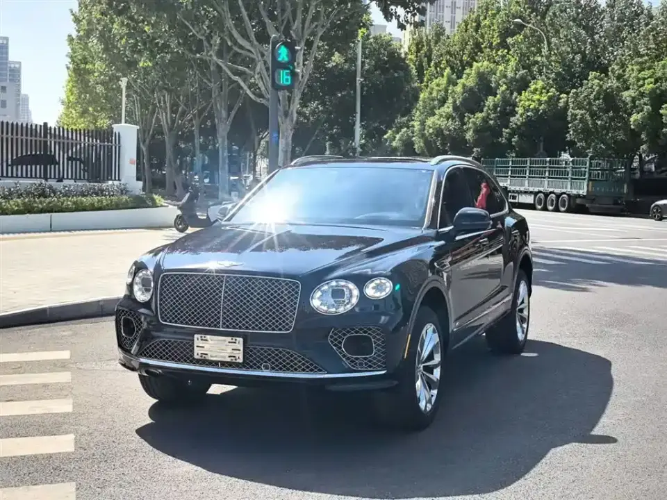 Bentley Bentayga 4.0T V8 2023