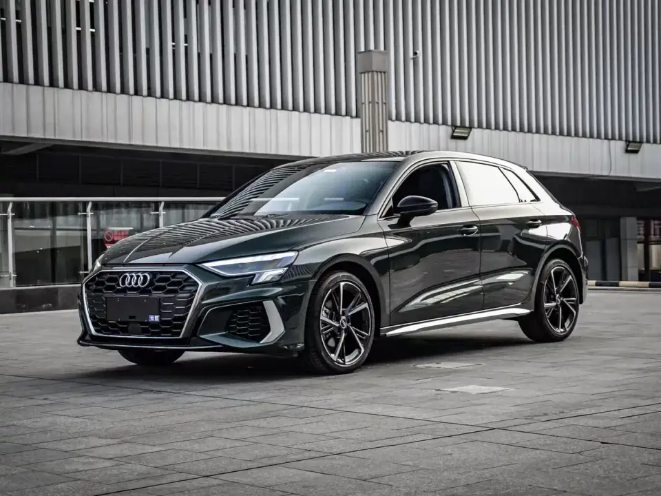 Audi A3 Model Sportback 35 TFSI Fashion Sport 2024