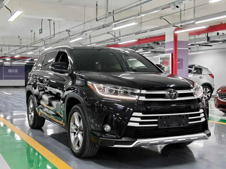 Toyota Highlander 2.0T FWD Luxury 7-Seater 2021