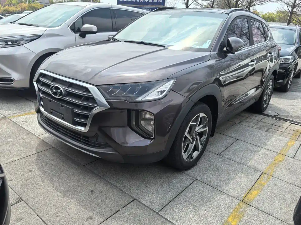 Hyundai Tucson 280TGDi Dual Clutch 2WD Fashion Edition China V 2020