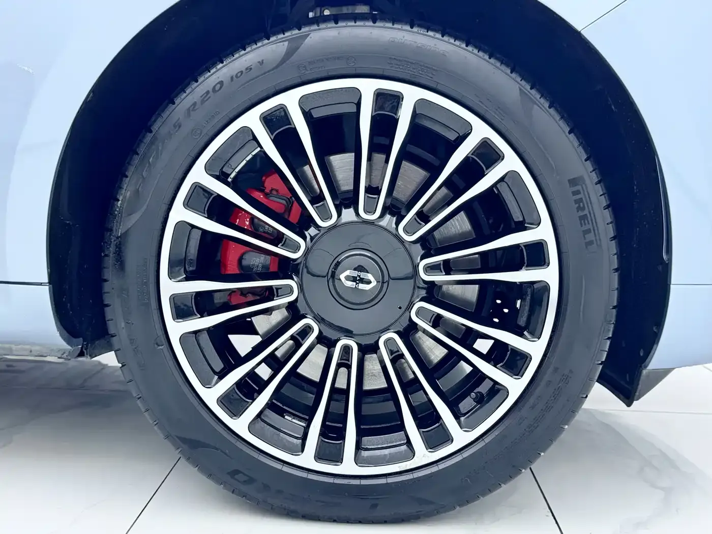 AITO Wenjie AITO M5 Extended Range RWD Smart Drive Edition 2024 — фото 20