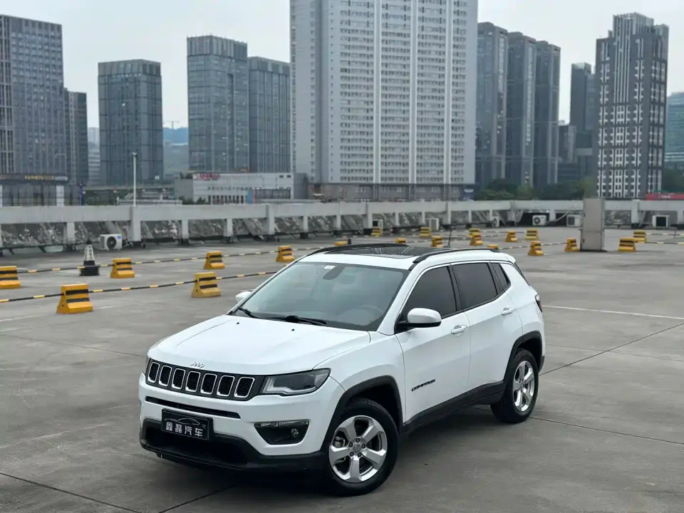 Jeep Compass 220T Automatic Leading Edition 2021