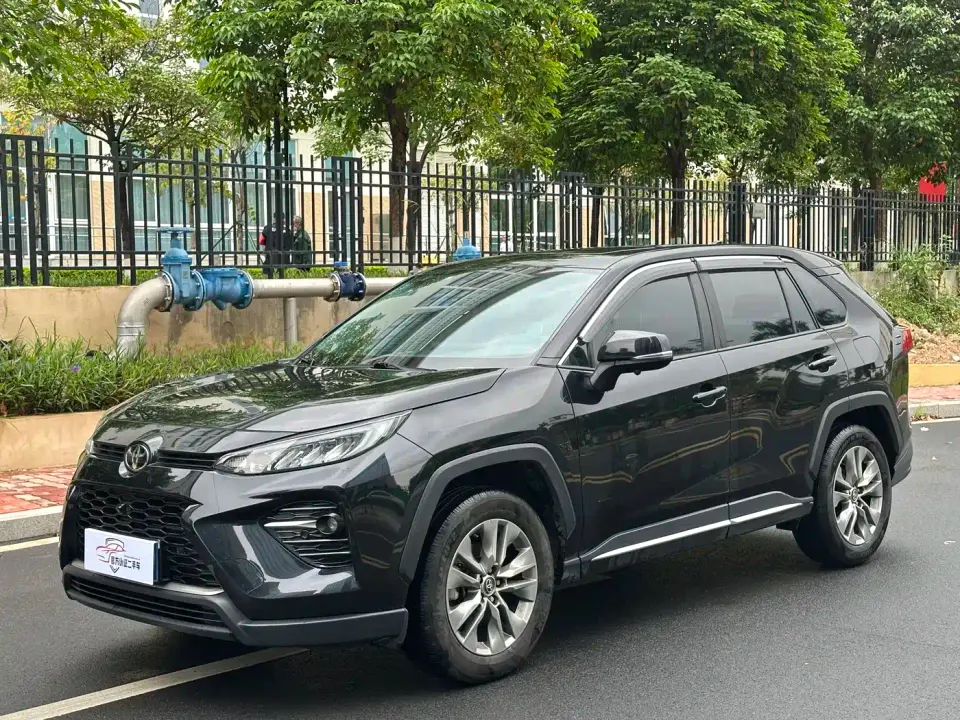 Toyota Wildlander 2.0L CVT FWD Tech Edition 2023