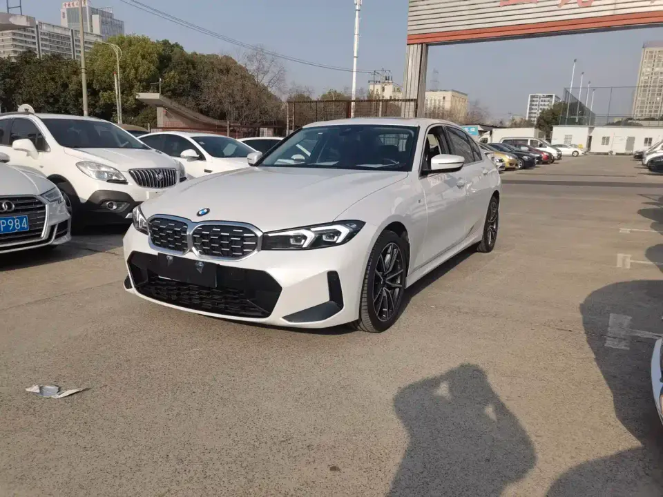 BMW 3 Series 325Li M Sport Package 2023