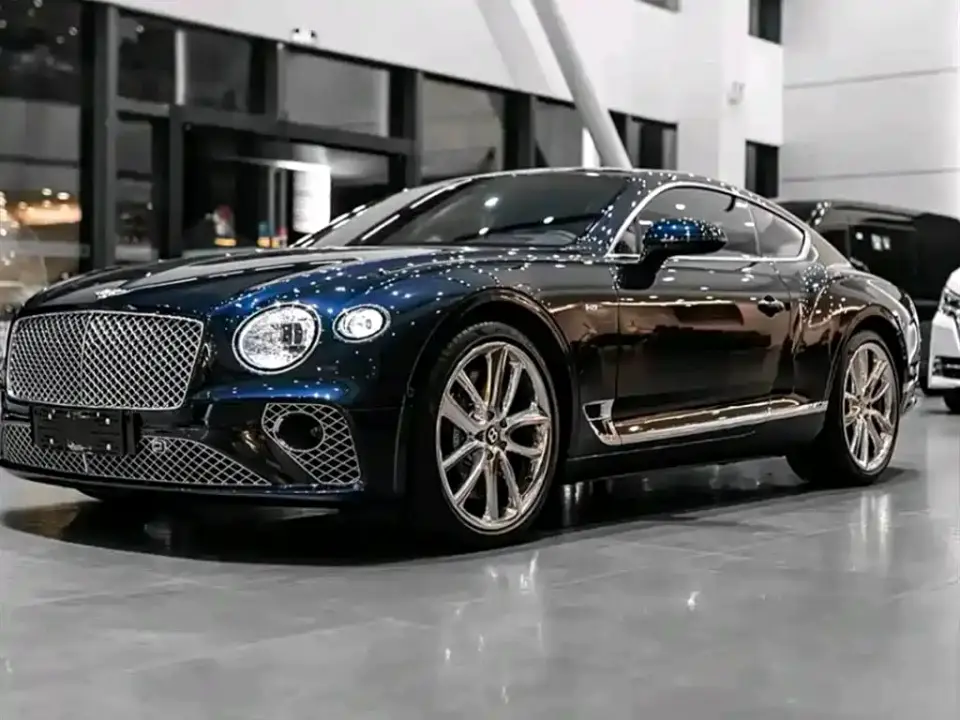 Bentley Continental 4.0T GT V8 2024