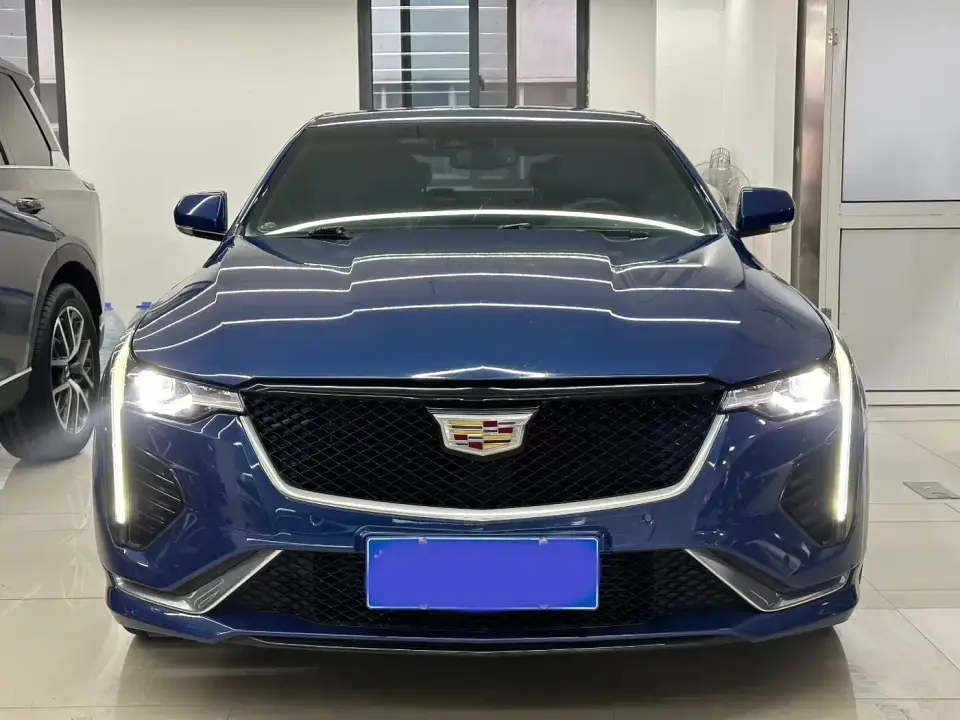 Cadillac CT4 28T Fashion Edition 2020