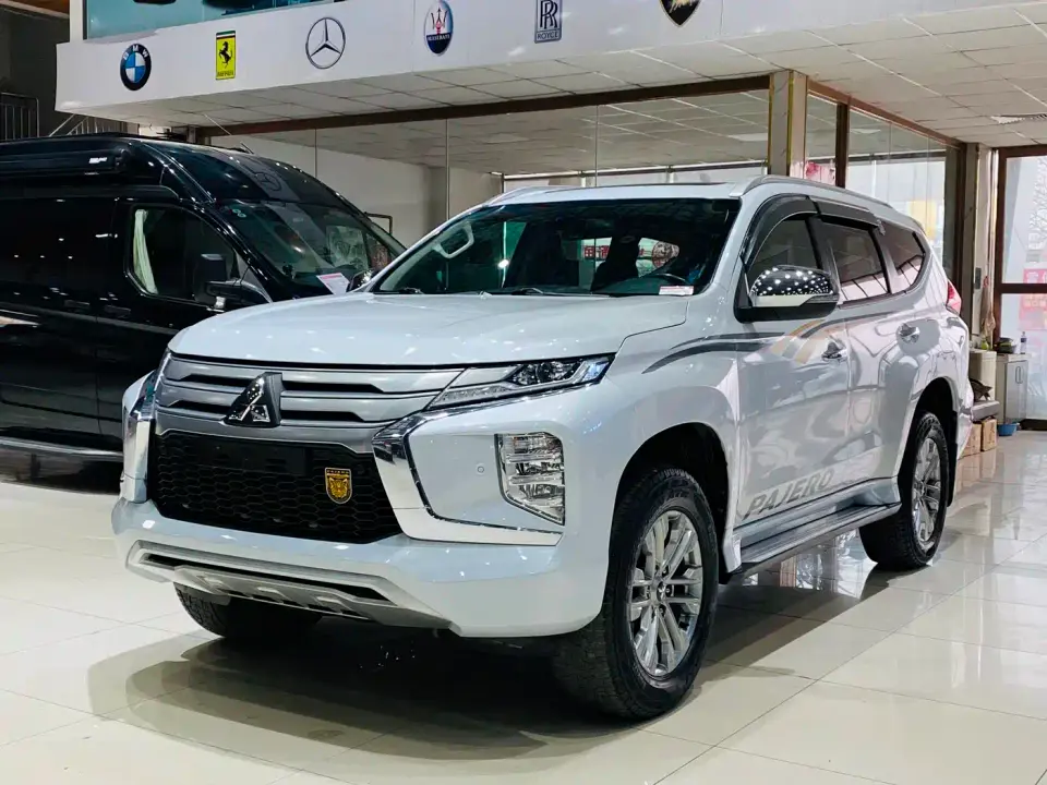 Mitsubishi Pajero Sport (Import) 3.0L Luxury Edition 2020