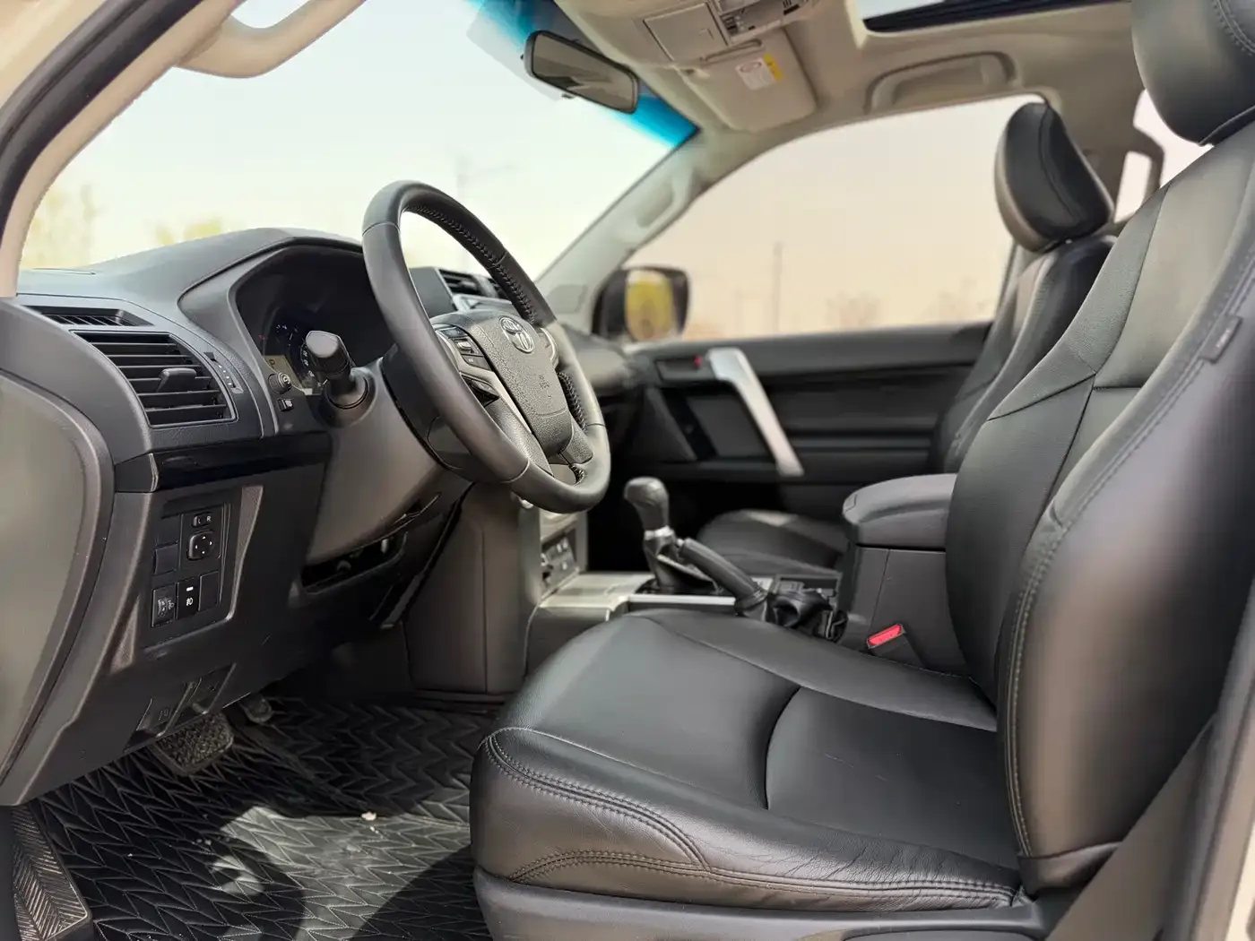Toyota Prado 3.5L Auto SX 2020 — фото 4