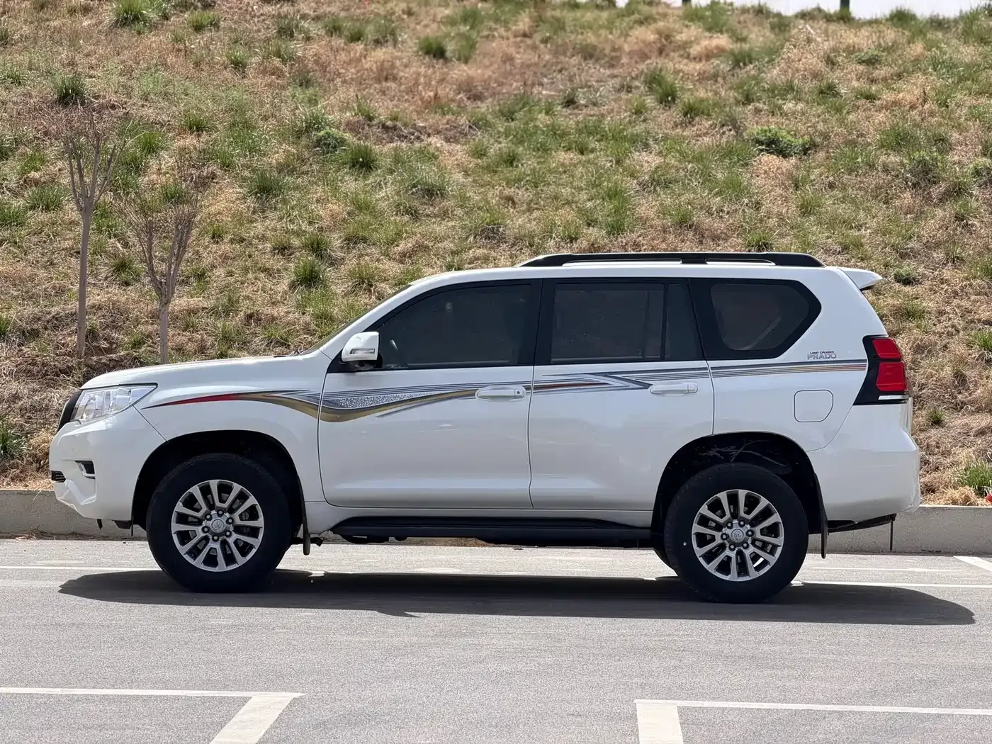 Toyota Prado 3.5L Auto SX 2020 — фото 13
