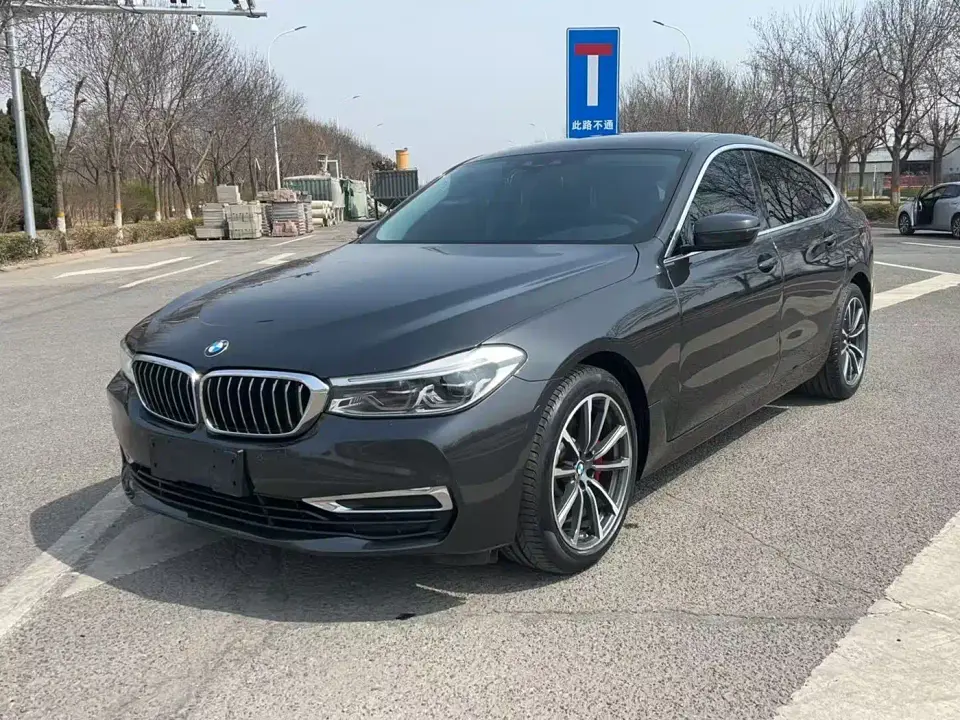 BMW 6 Series GT 630i Luxury Design Package 2019