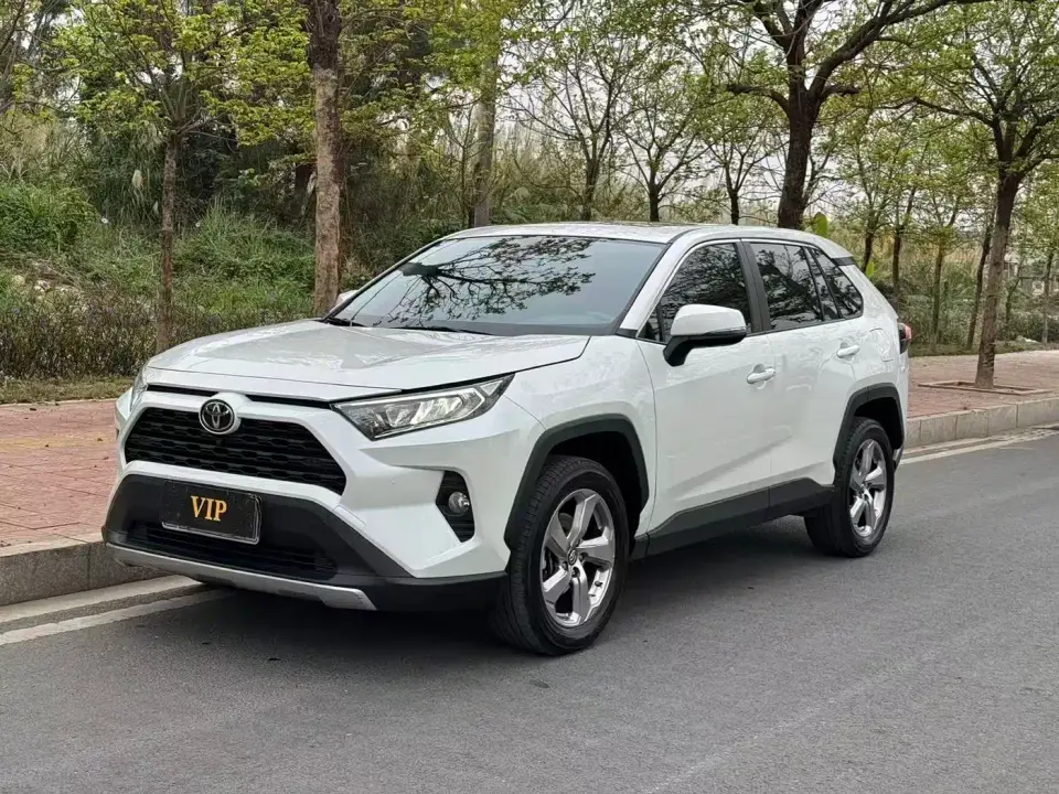 Toyota RAV4 Rongfang 2.0L CVT FWD Style Plus Edition 2023