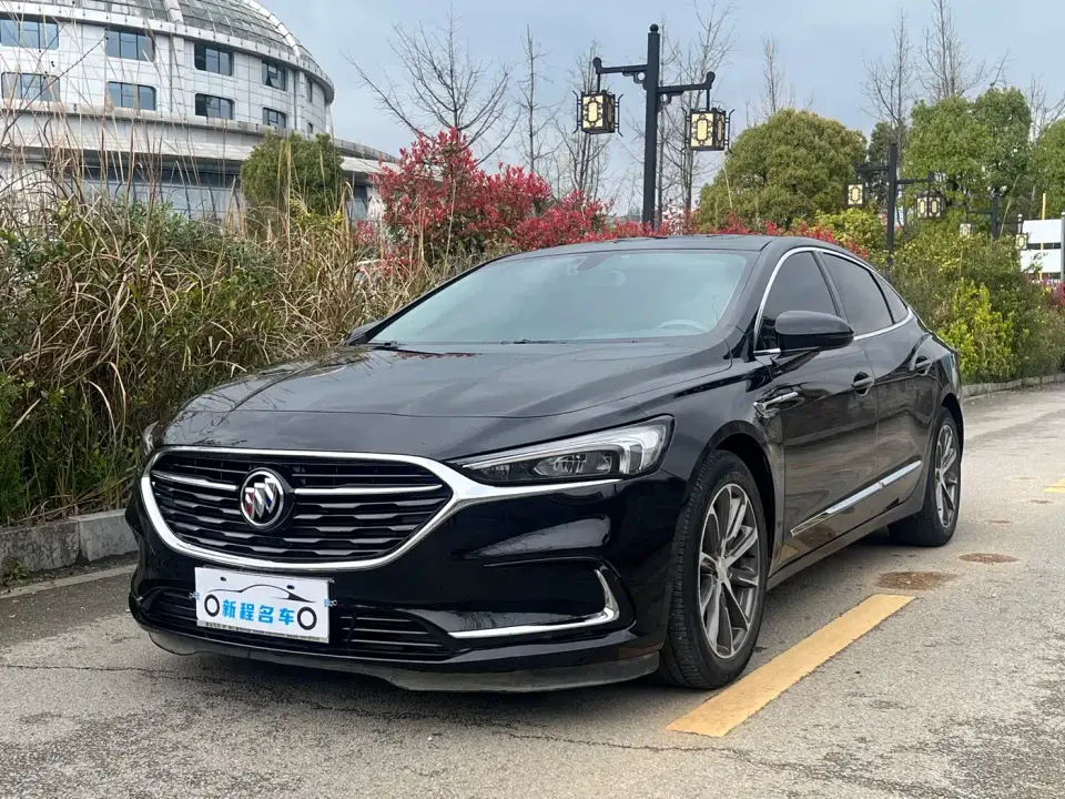 Buick LaCrosse 652T Luxury 2022