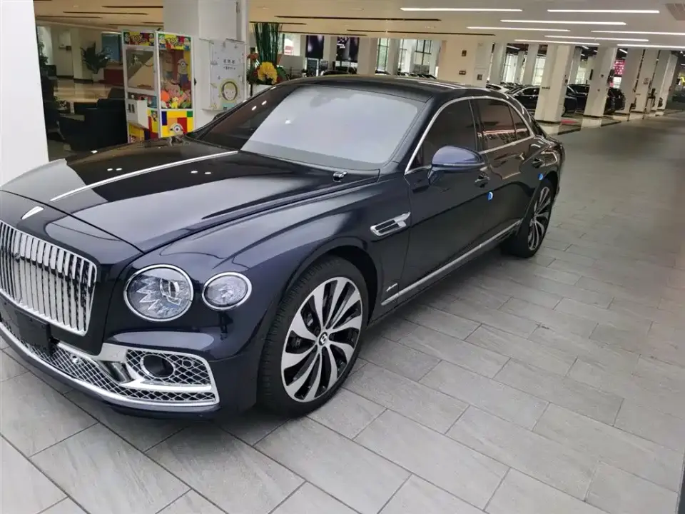 Bentley Flying Spur 4.0T V8 Elegance Edition 2024