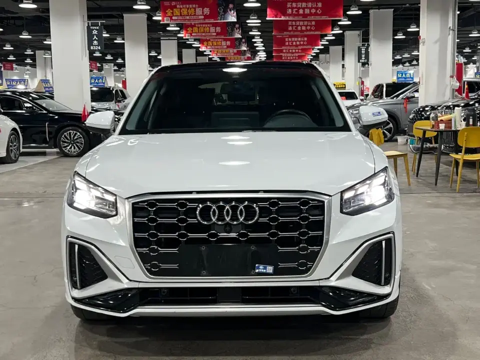 Audi Q2L 35 TFSI Fashion Dynamic 2022