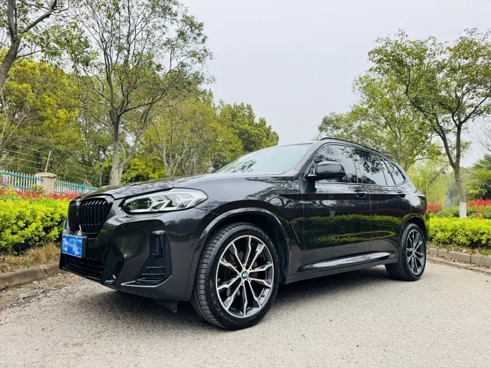 BMW X3 xDrive30i Leading M Night Package 2023